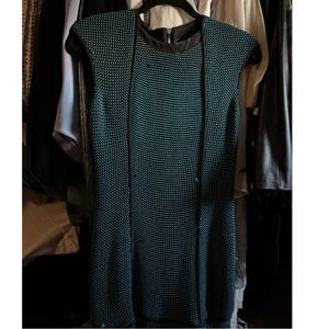 Size 6 only with once dress green